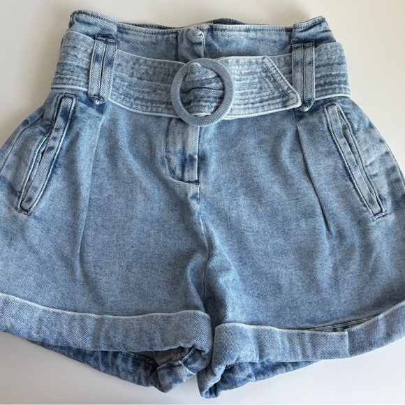 Sézane Rome Shorts - Picture 3 of 10